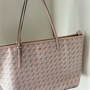 Elegant Pink Tote Bag